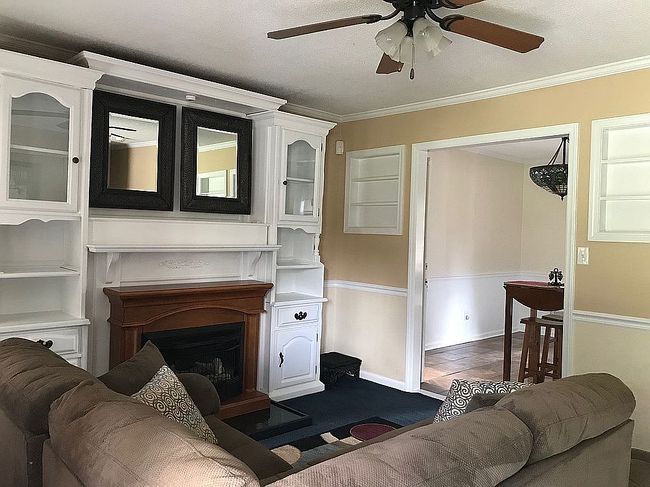 Image of 2110 Bateman Blvd