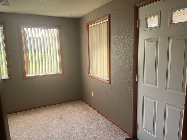 Photo of 1006 Ridge Dr, Perryville, MO