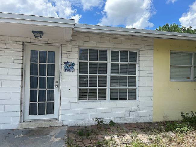 Photo of 19070 Se Robert Dr