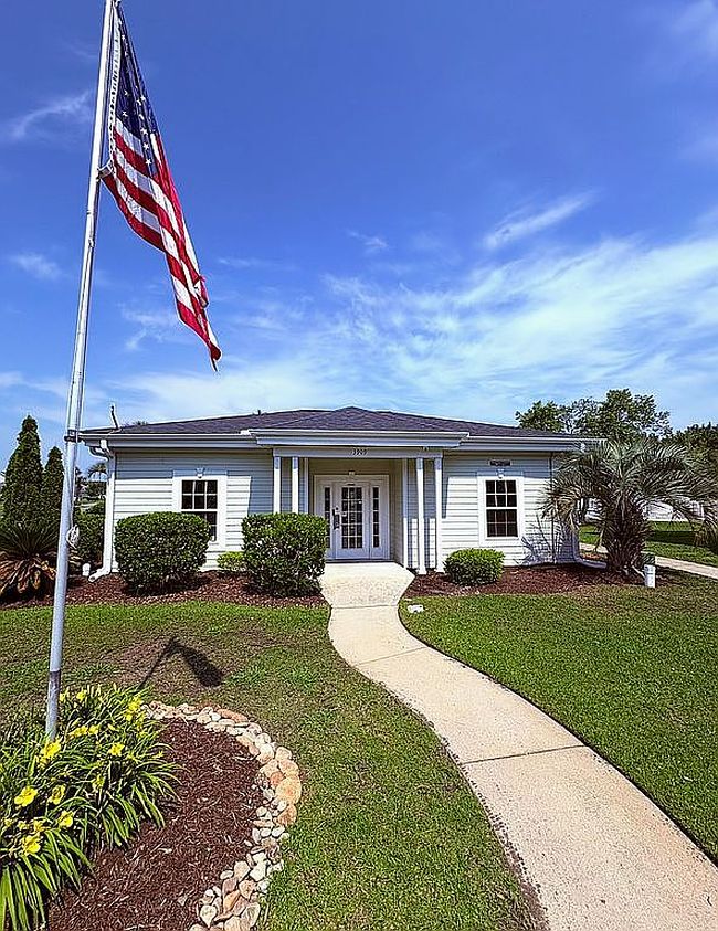 Image of 3927 Gladiola Ct Unit 204