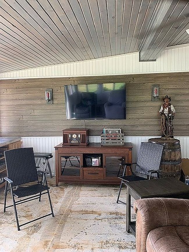 Photo of 2326 Mansfield Lucas Rd, Mansfield, OH