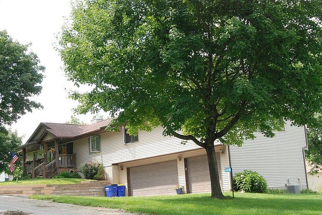 Photo of 3438 Twin Lake View Dr Ne, North Liberty, IA