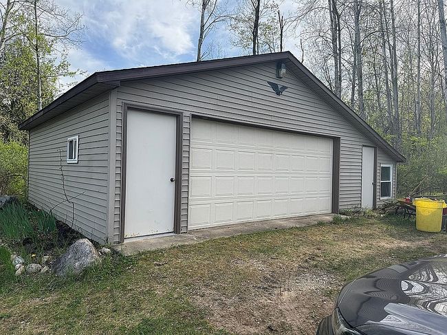 Photo of 19802 N Davison Rd, Big Rapids, MI
