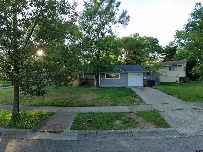 Photo of 1945 Riverdale Rd