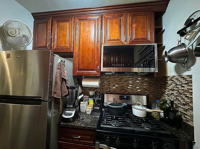 Image of 11225 34th Ave Apt 3E