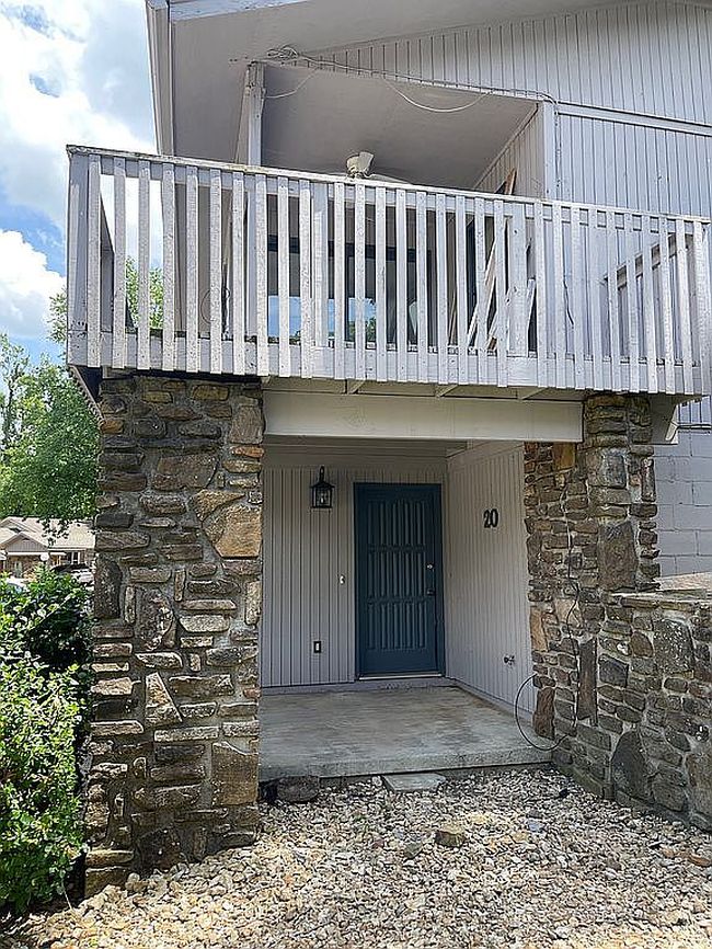 Image of 20 Annette Ln