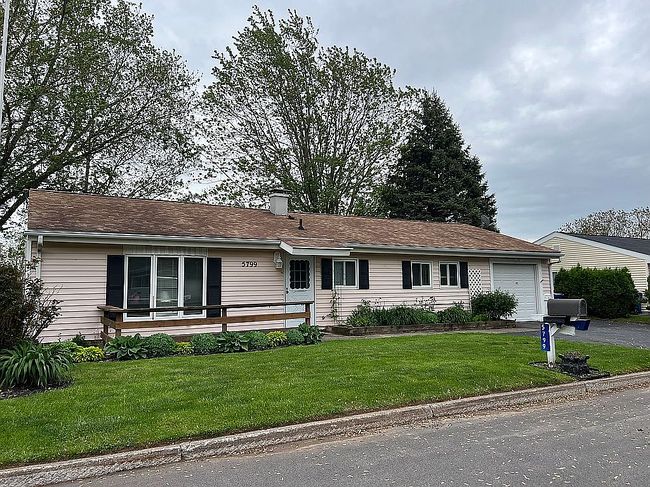 Image of 5799 Fairview Dr