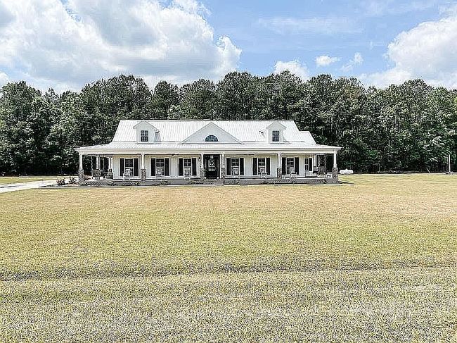 Image of 369 Grovania Rd