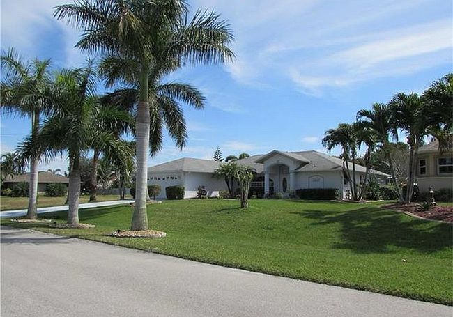 Image of 2516 Sw 52nd Ter