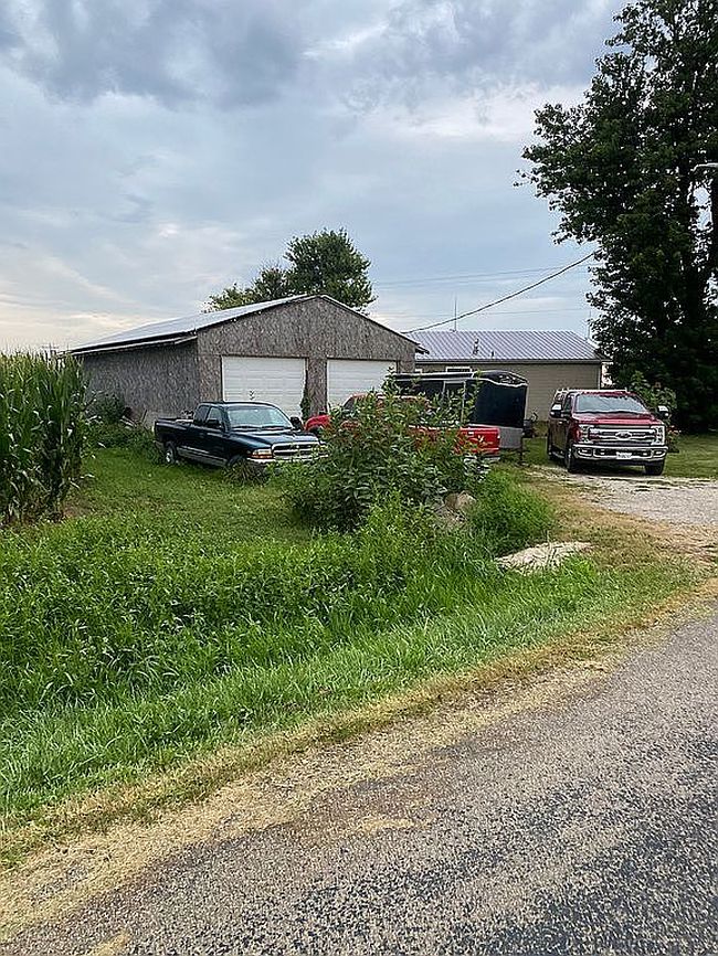 Photo of 7522 E 2250 North Rd, Danville, IL