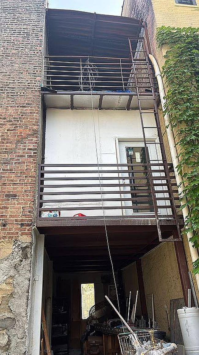 Photo of 1868 Harrison Ave, Bronx, NY