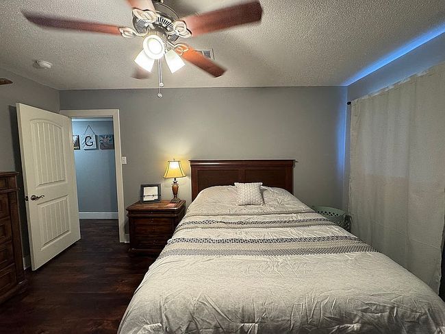 Image of 605 Clara Dr