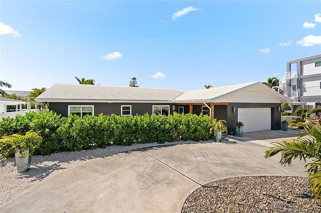 Image of 2599 W Bay Isle Dr Se