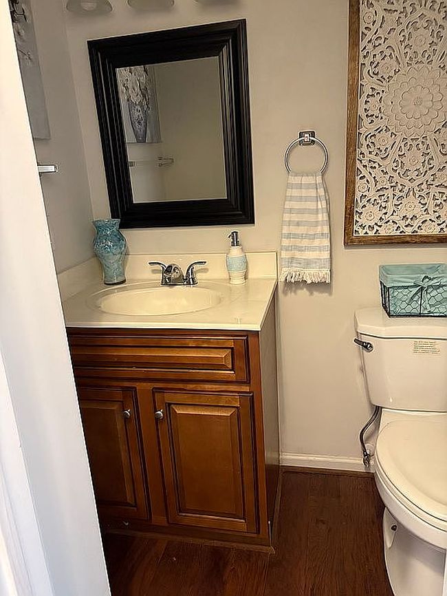 Additional photo 2 of property located at 117 Chrisfield Cir