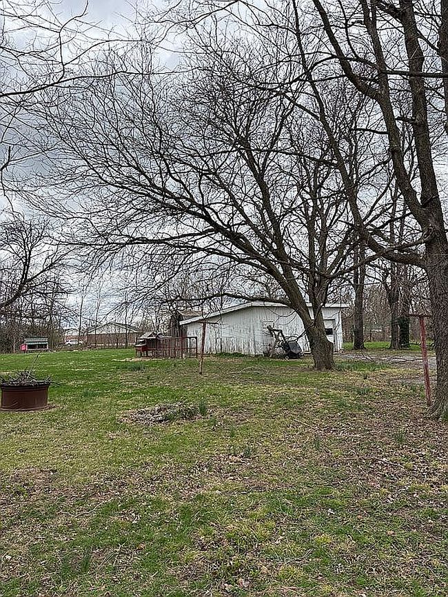 Image of 302 Logan St