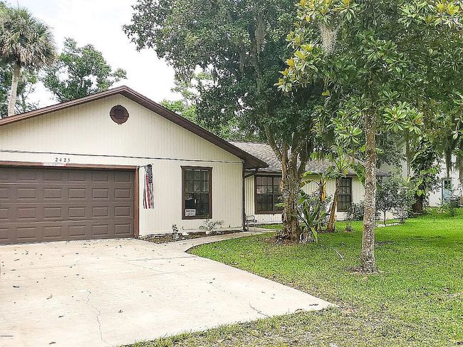 Preview of property located at 2425 Royal Palm Dr