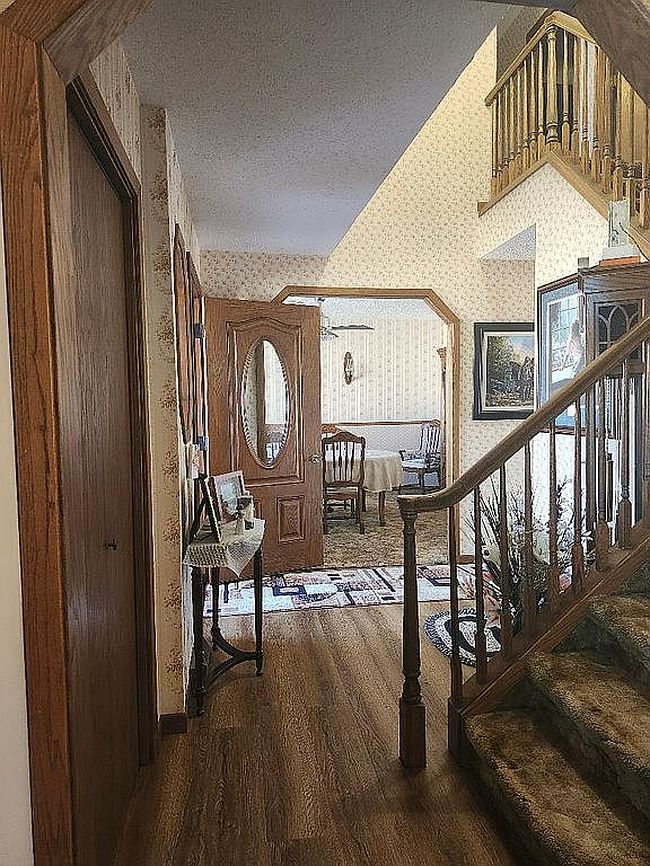 Image of 3020 Clark St