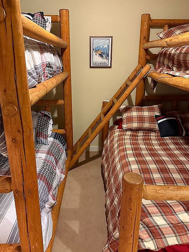 Photo of 291 Pine St, Tahoma, CA