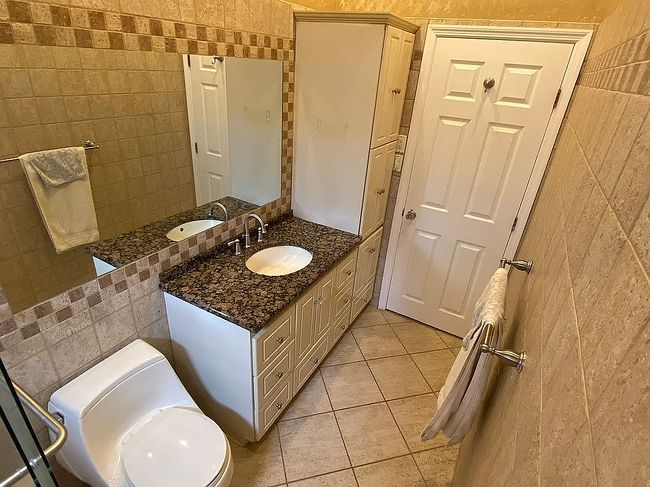 Photo of 121 Ira Rd, Syosset, NY