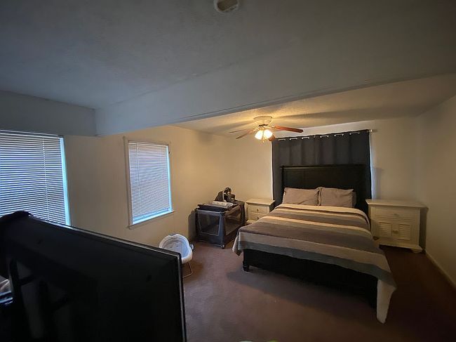 Preview of property located at 300 Oxford St