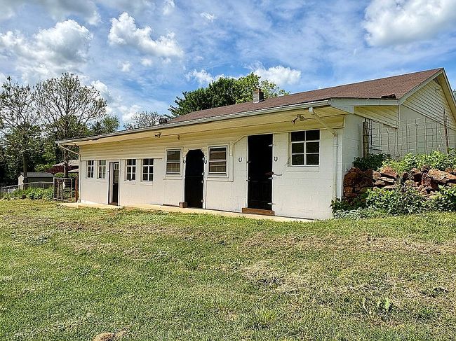 Image of 2893 Scottsville Rd