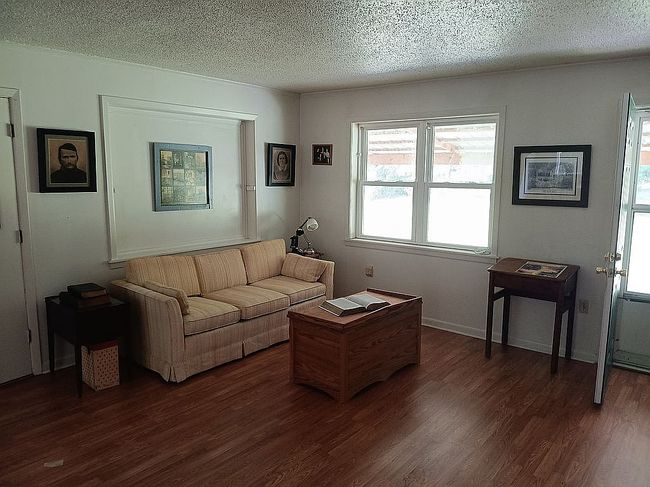 Image of 681 Dallas Rd #113