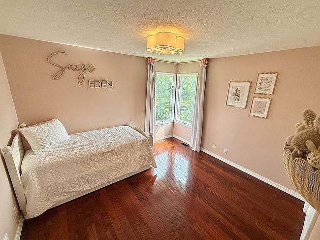 Photo of 3202 Eagle Crest Rd, Bloomington, IL