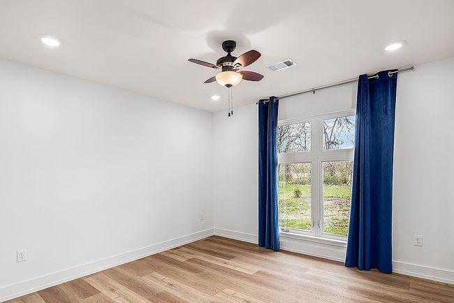 Photo of 906 Se G St, Bentonville, AR