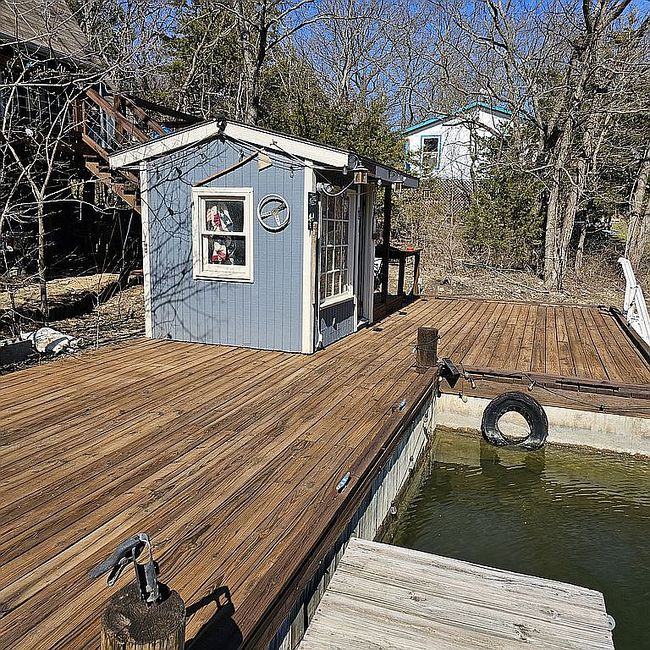 Image of 393 W Sugar Lake Dr