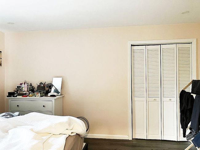 Photo of 209-15 18th Ave Apt 3E, Bayside, NY
