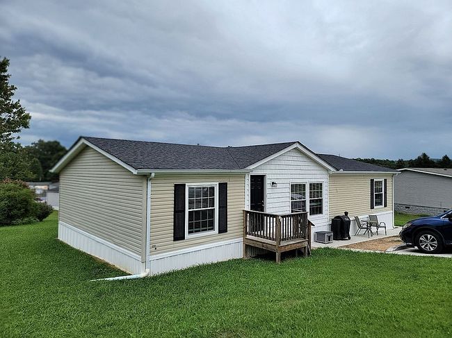 Photo of 113 Evelyn Jean Dr, Clinton, TN