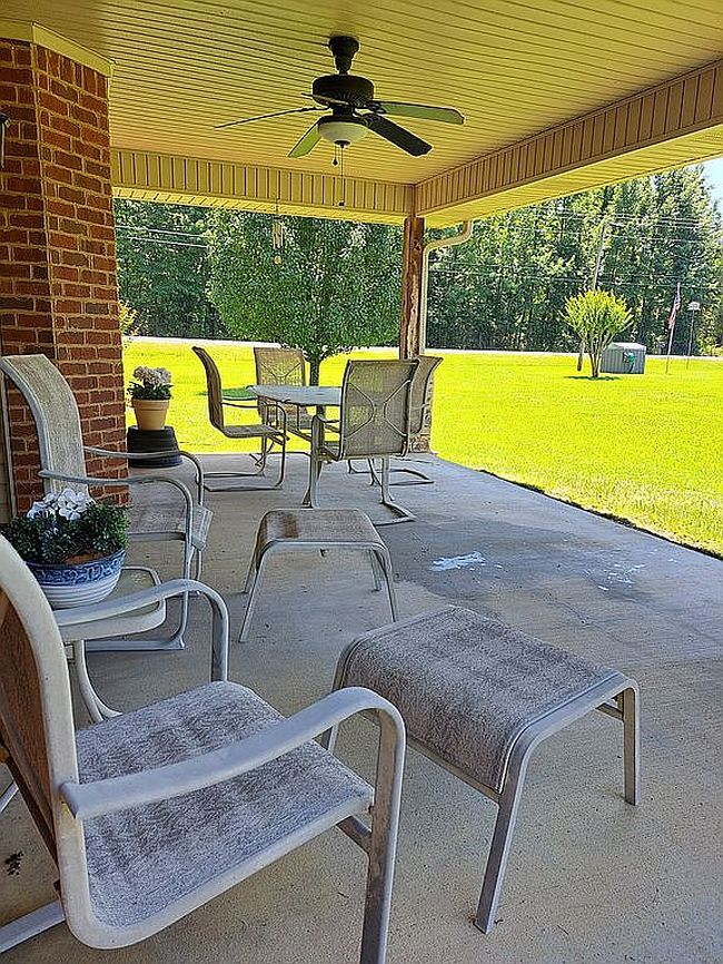 Photo of 2419 S Rondo Rd, Texarkana, AR
