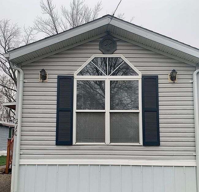 Image of 900 W Harrison St Lot 210