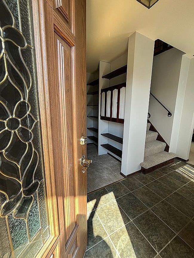 Additional photo 1 of property located at 116 Teton Dr