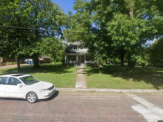 Photo of 309 N 16th St