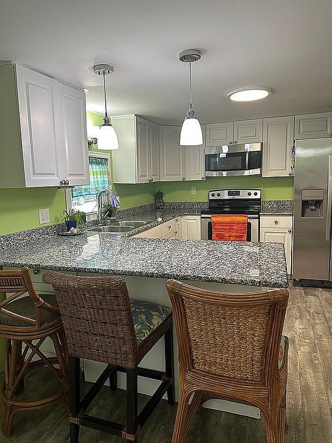 Image of 122 W Piedmont Ave