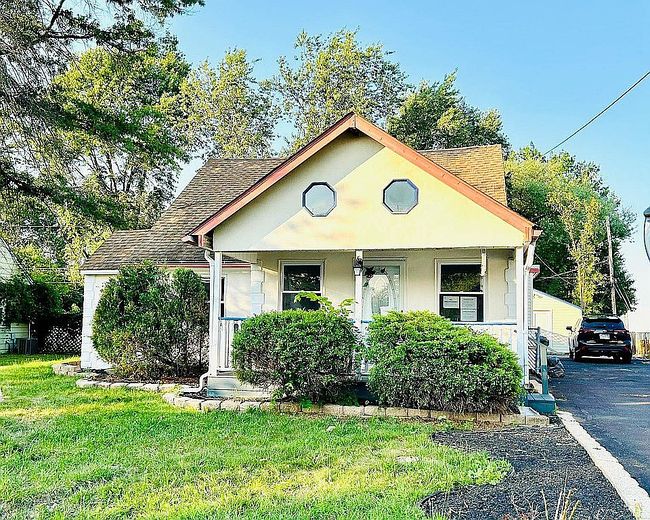 Photo of 2621 Old Welsh Rd, Willow Grove, PA