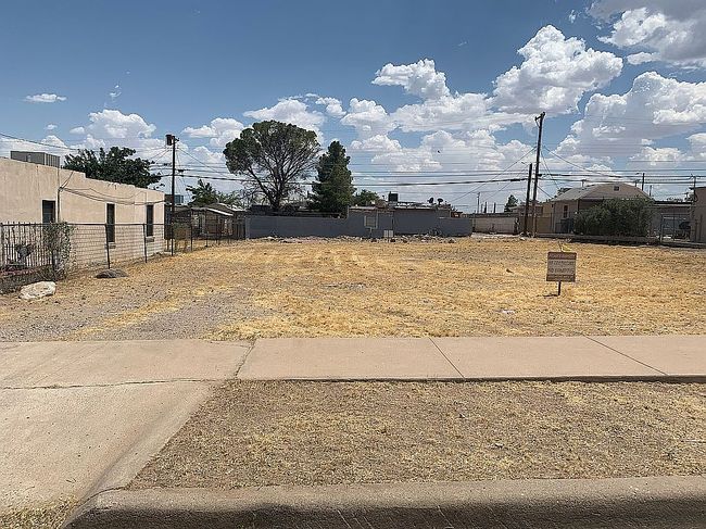 Photo of 3804 Fillmore Ave, El Paso, TX