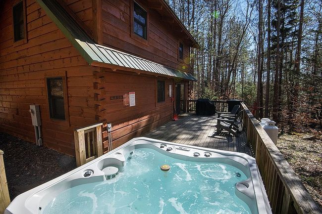 Image of 101 Pines Dr