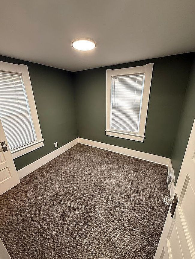 Image of 947 Falls Ave