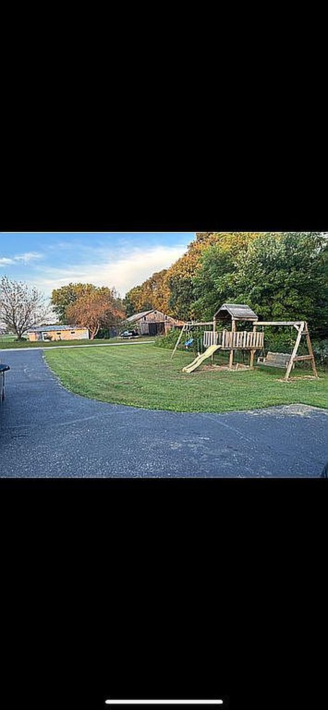 Photo of 84 Mcclendon Ln, Russell Springs, KY