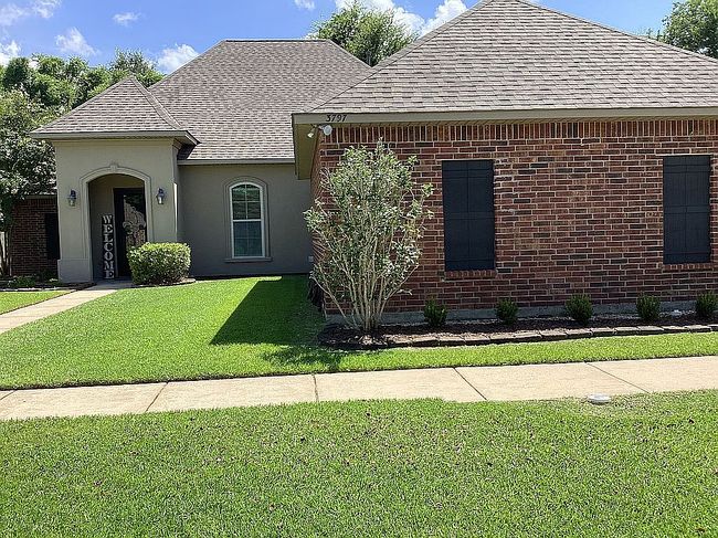 Photo of 3797 Loup Ln, Brusly, LA