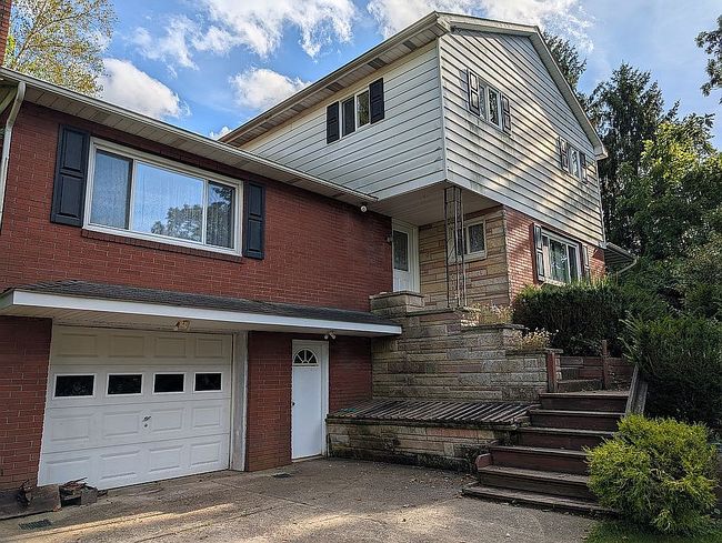 Photo of 5811 Chestnut Grove Hwy, Grampian, PA