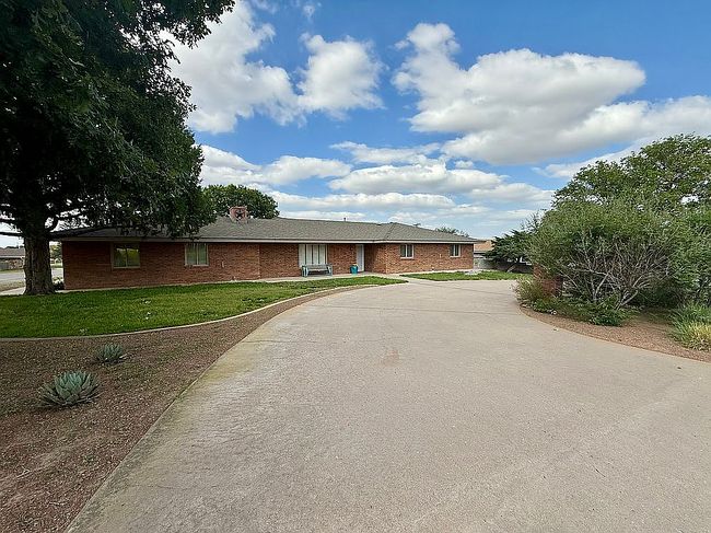 Preview of property located at 1716 W Avenue H