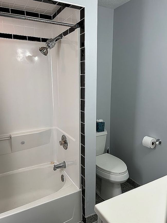 Photo of 16702 Dartmouth Ave, Cleveland, OH