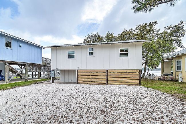 Additional photo 1 of property located at 988 W Lagoon Ave