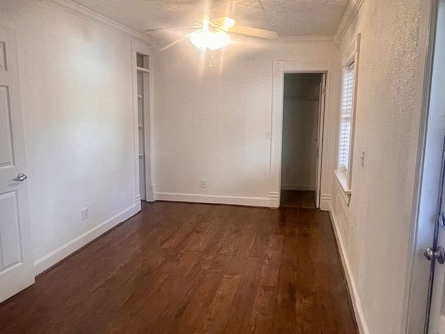 Additional photo 2 of property located at 214 S Edison Ave