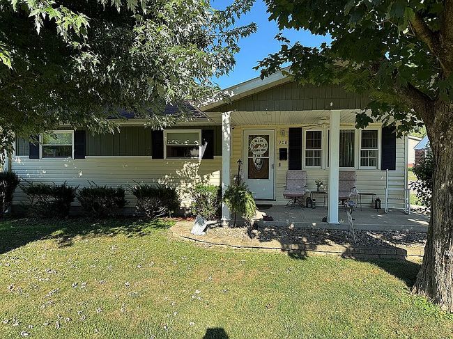 Photo of 908 N Main Ave