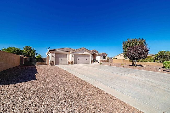Image of 2921 Rawhide Dr