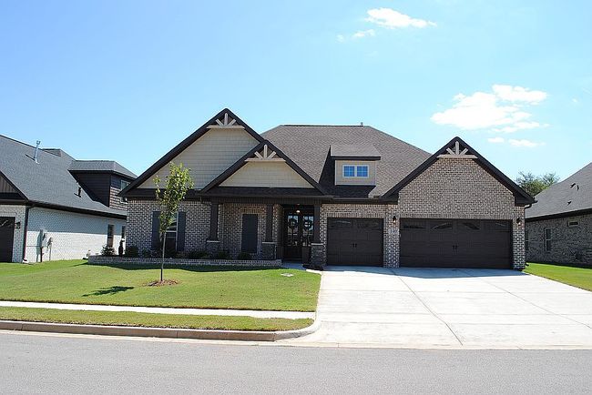 Photo of 140 Blue Spruce Dr
